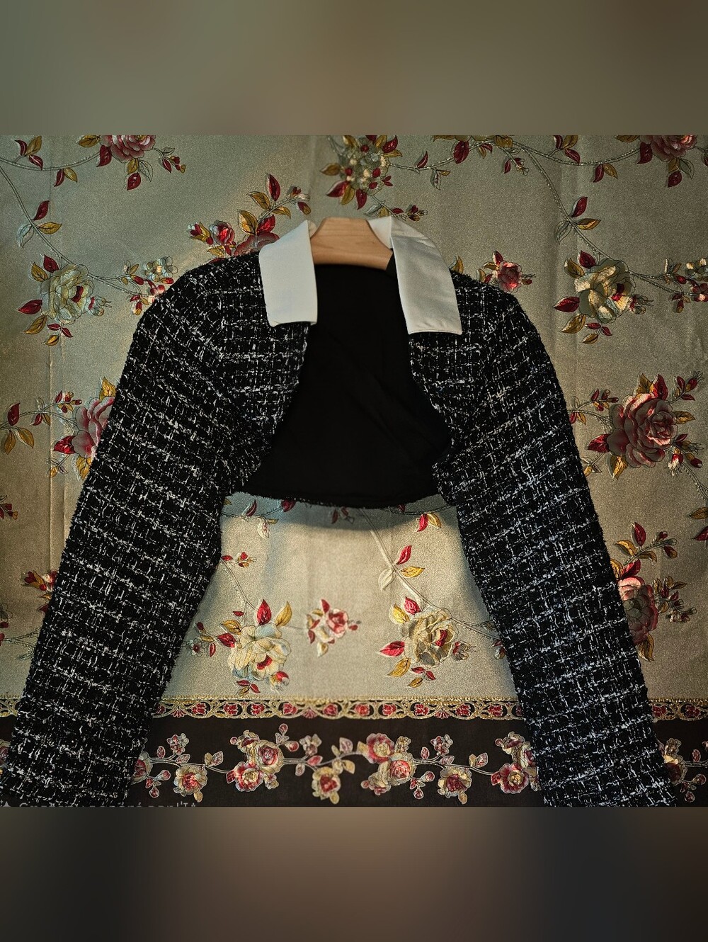 Black & Ivory Tweed Cropped Blazer